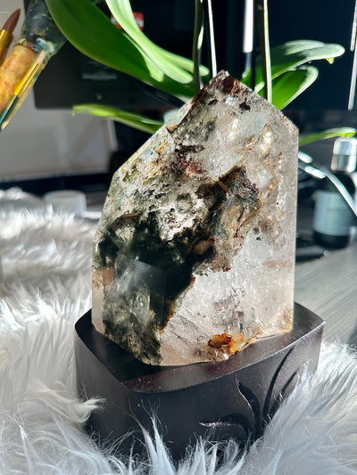 Rare Large Garden Quartz - Reiki Lunas, The Art & Craft Shop