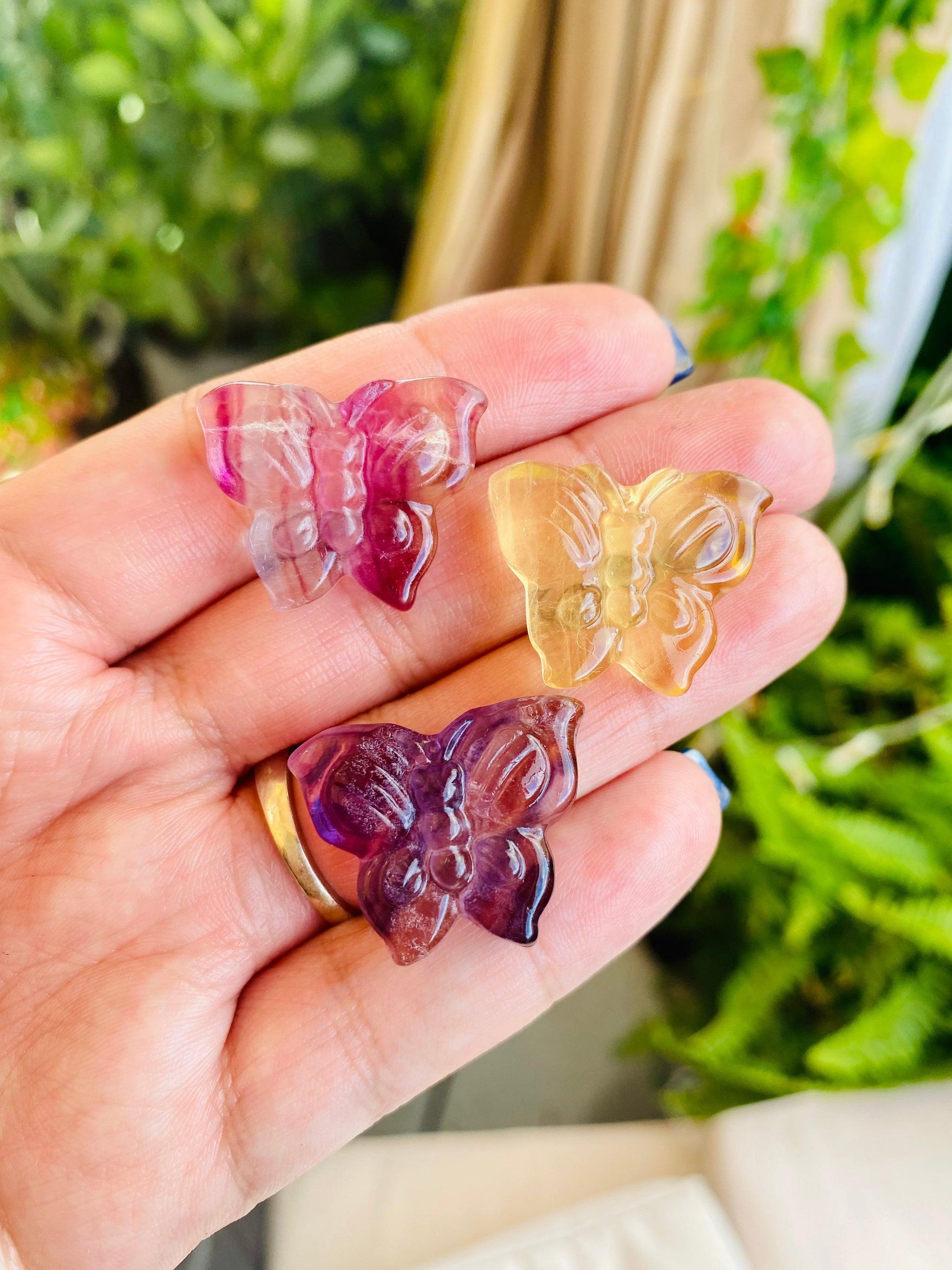 1PC Mini Rainbow Crystal Carvings, zen crystals - Blu Lunas Shoppe